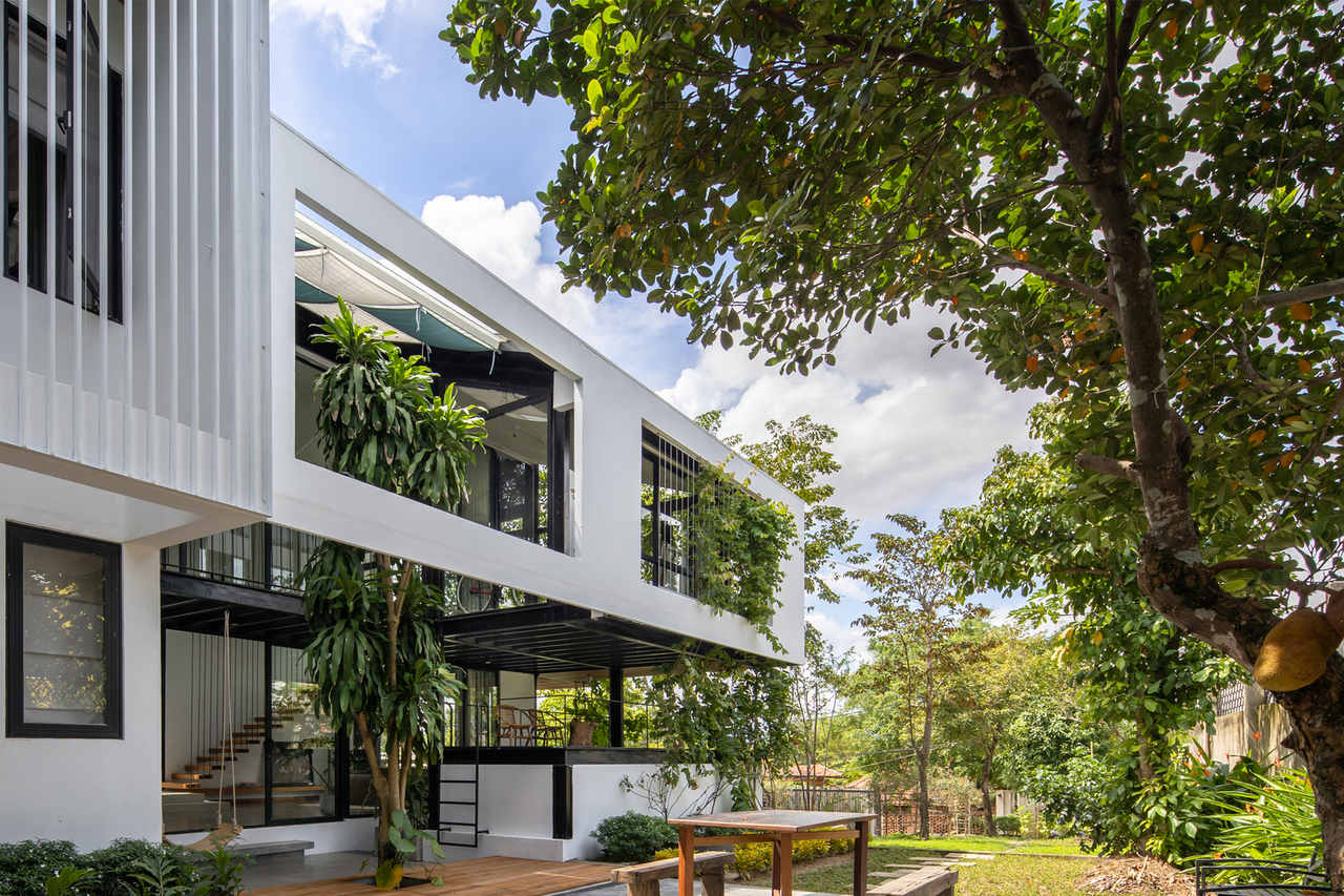 Hillside house, Cote Architects