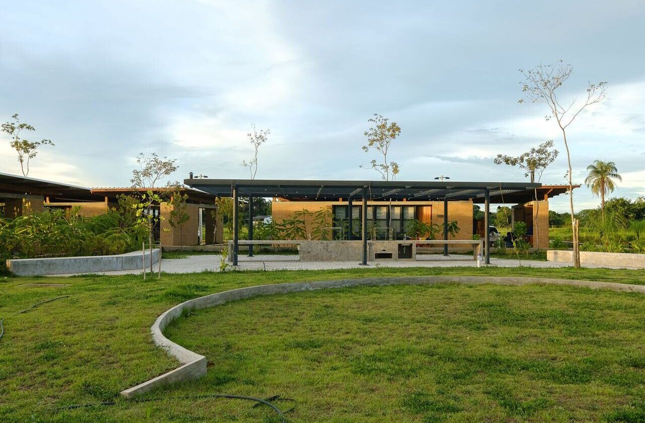 vila dos funcionarios da escola fazenda canuana rosenbaum plus terra e tuma arquitetos associados Easy Resize com