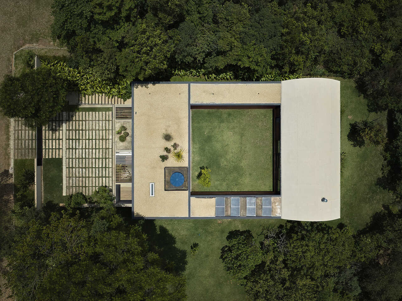 DJI Easy Resize com ()