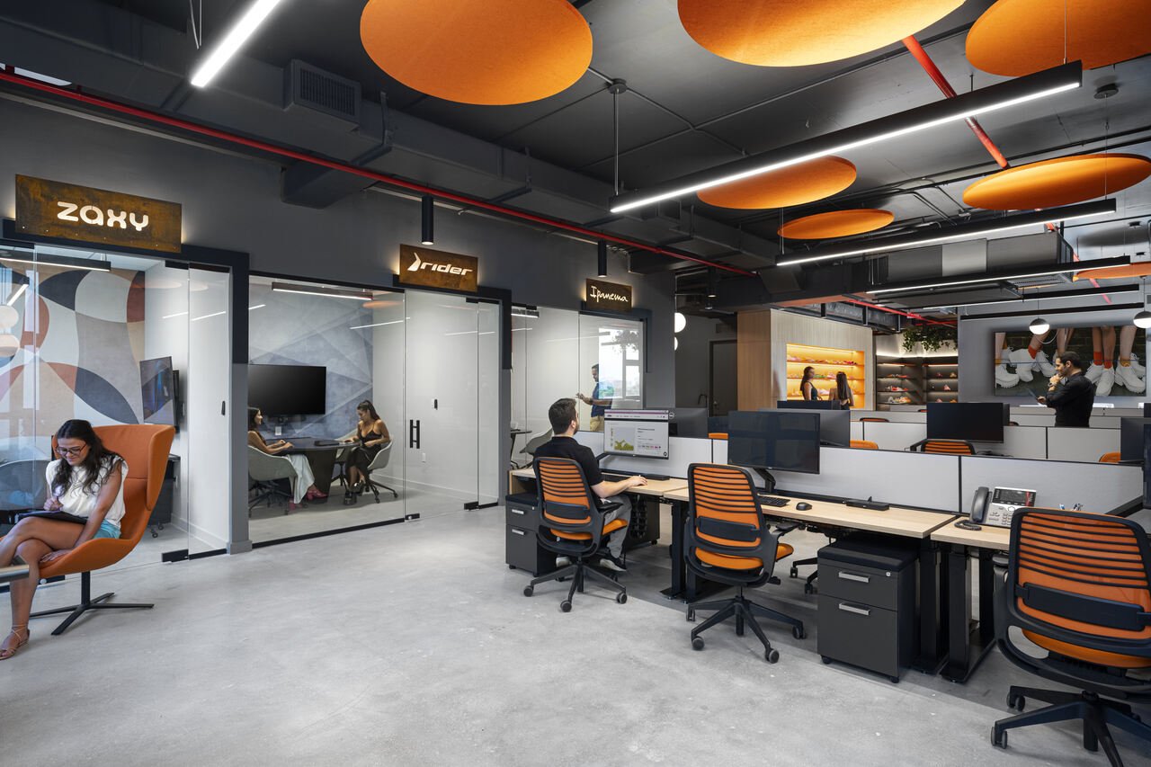 Grendene Global Headquarters () Easy Resize com
