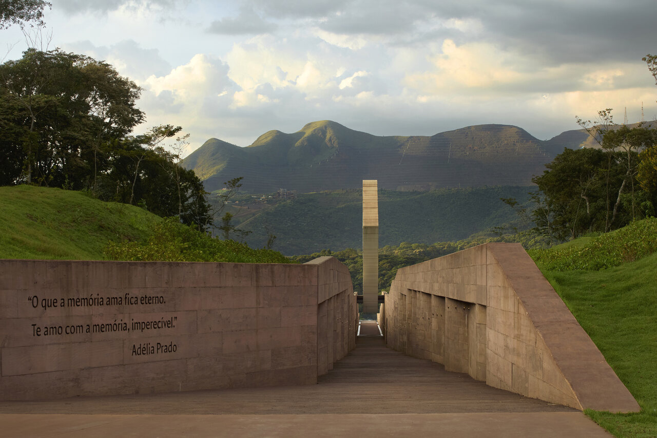 memorial brumadinho de gustavo penna transforma local da tragedia em espaco de memoria Easy Resize com