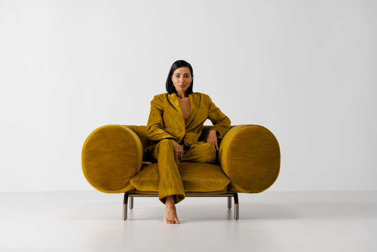 Piu roberta Banqueri Poltrona Nave IMG Editar () Easy Resize com