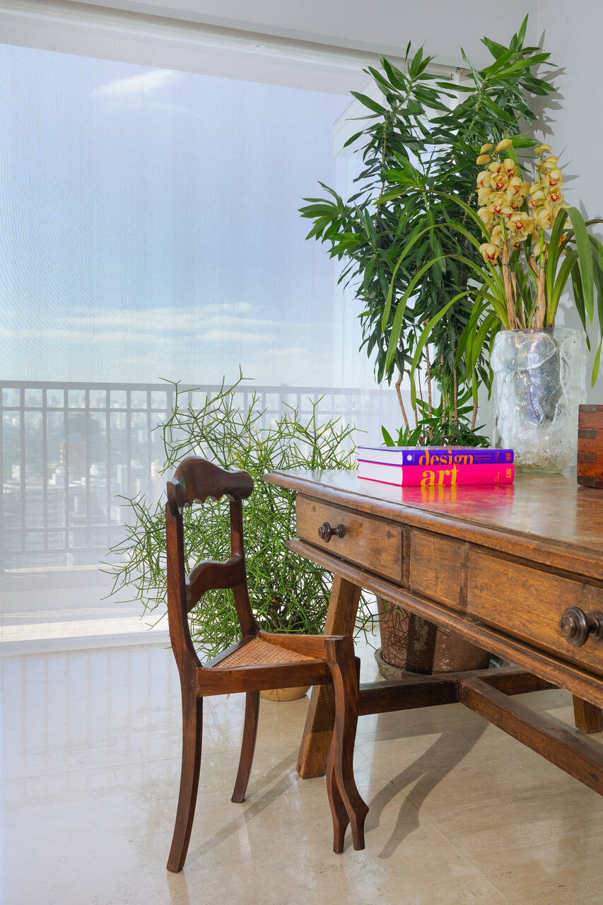 Cortina Rolô Balcony Fotos por Valentin Studio () Easy Resize com () Cortina Rolô Balcony Fotos por Valentin Studio () Easy Resize com ()