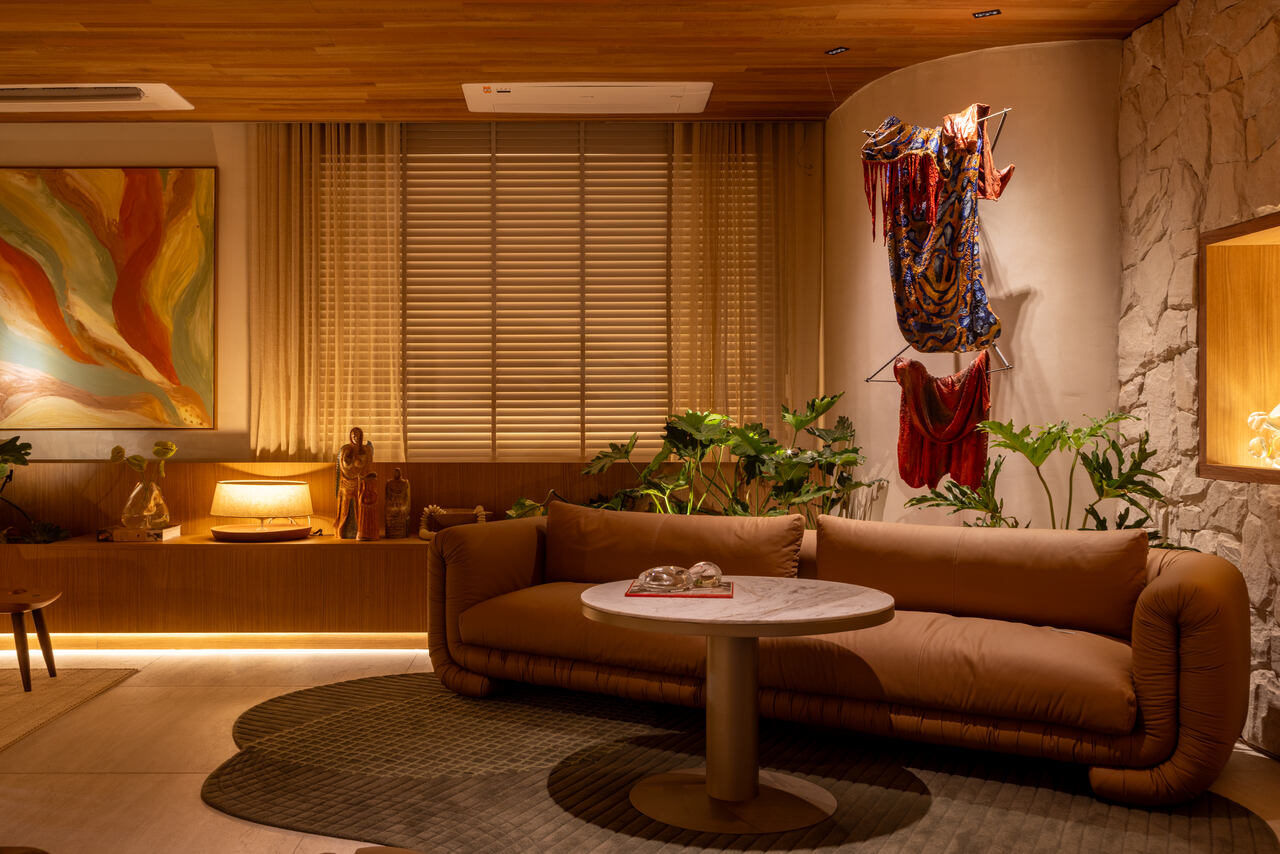 Persiana de Madeira Arquiteta Marisa Eulálio Foto Murano Creative () Easy Resize com Persiana de Madeira Arquiteta Marisa Eulálio Foto Murano Creative () Easy Resize com