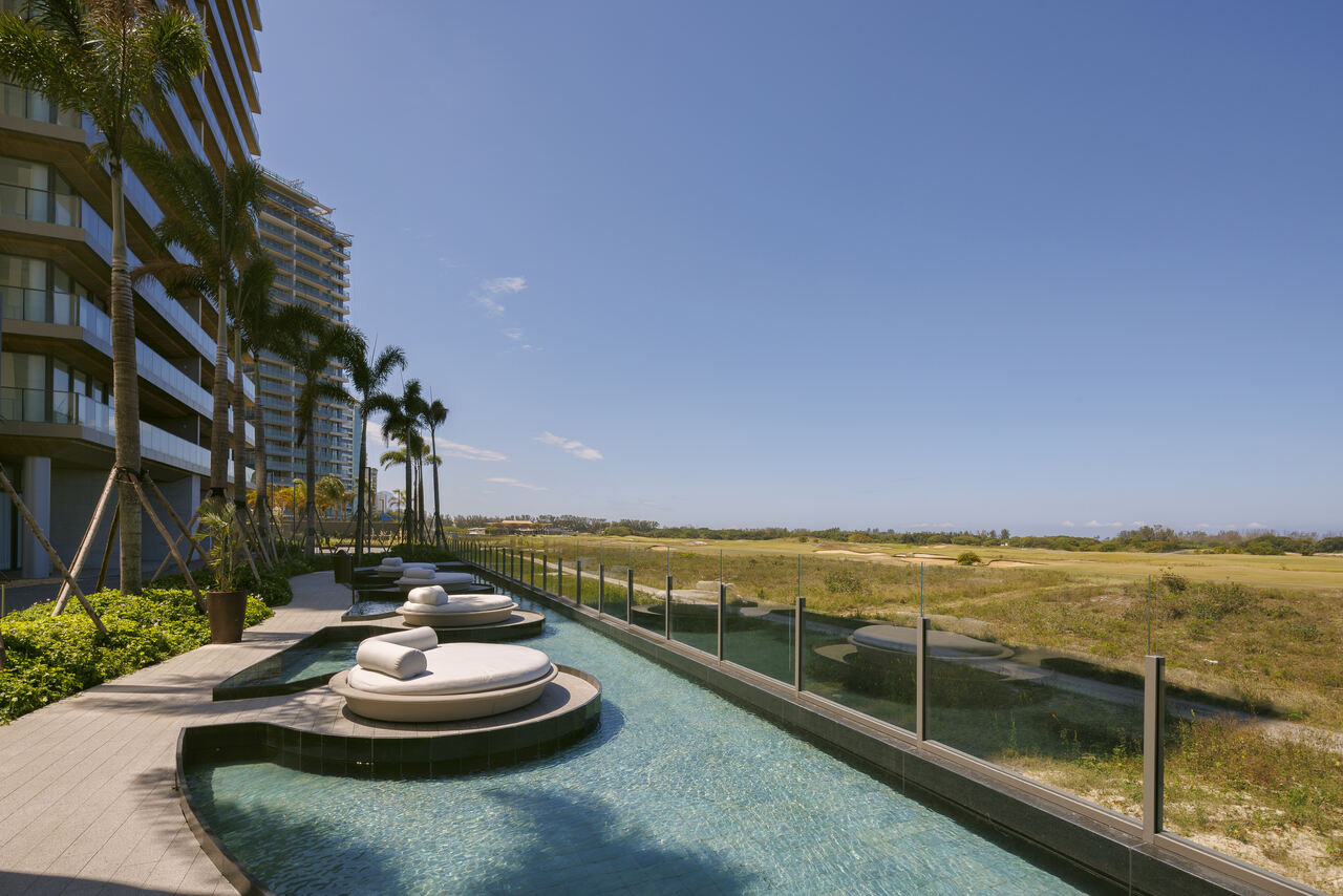 Golf View Easy Resize com