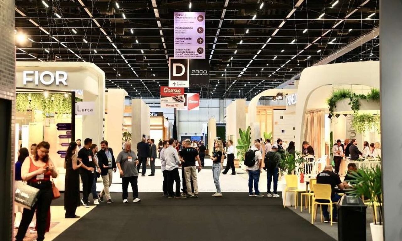 () Easy Resize com () Easy Resize com