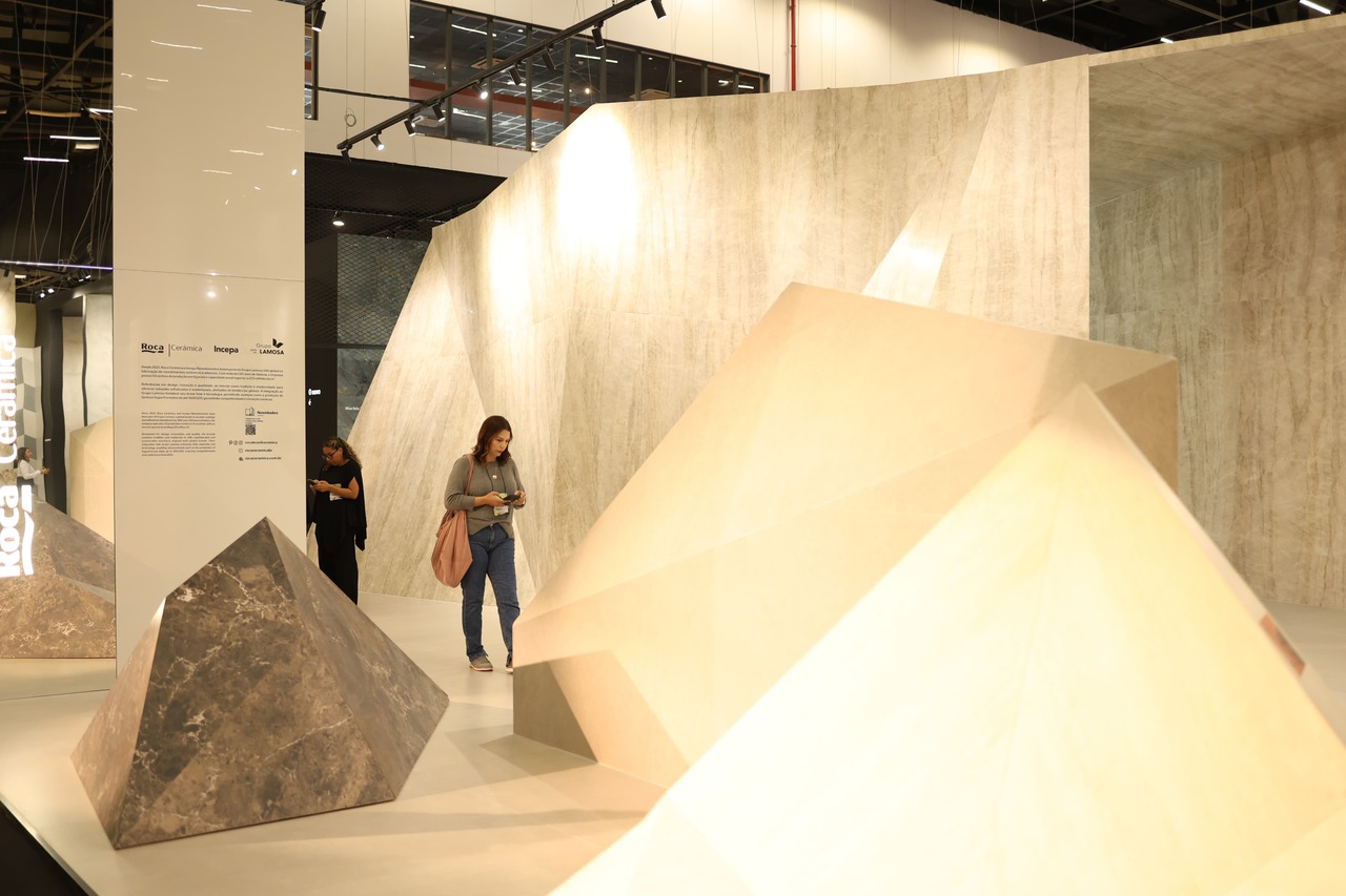 () Easy Resize com () Easy Resize com