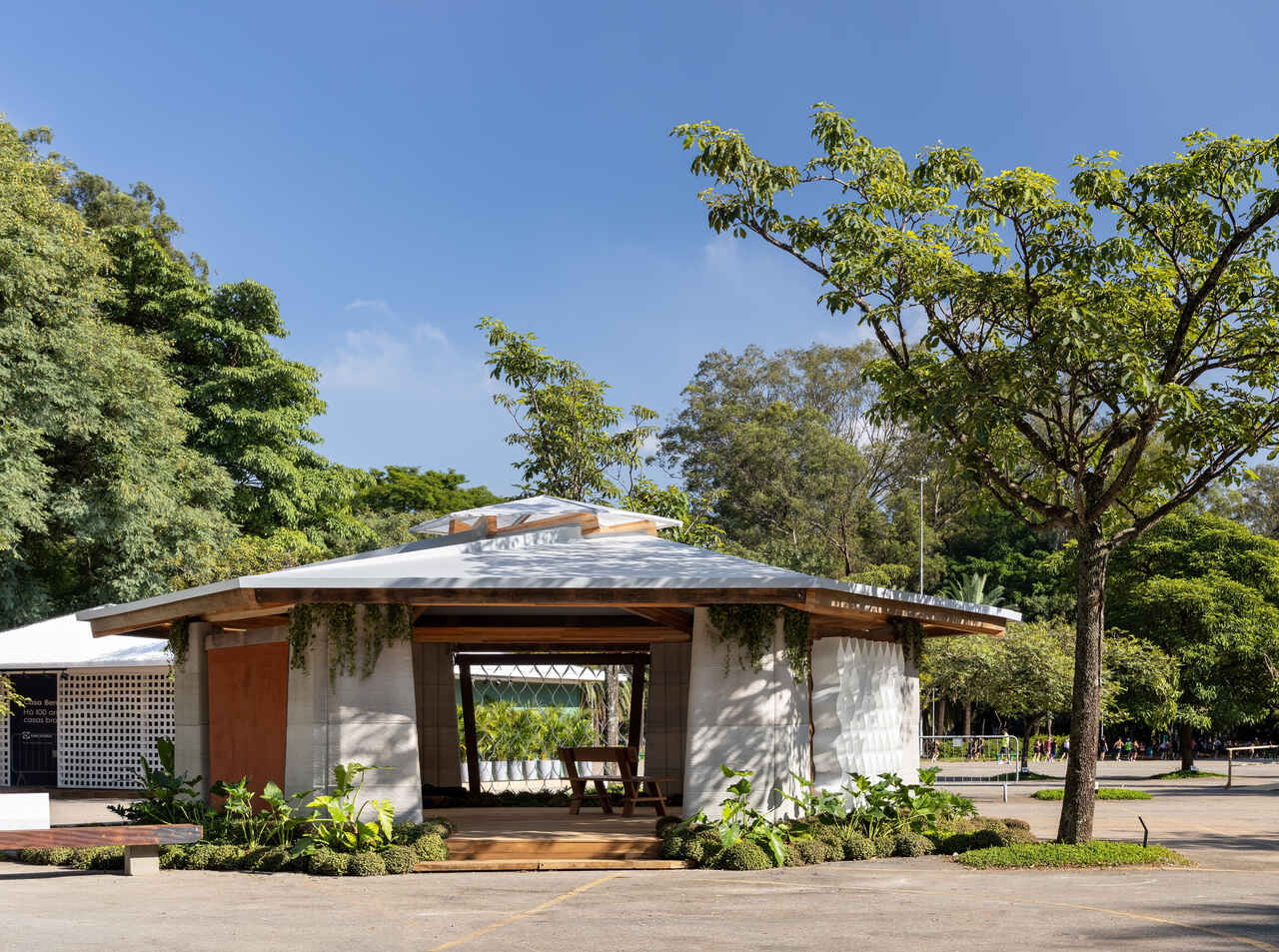 EversonMartins @arq em foto CasaSuperlimao Easy Resize com