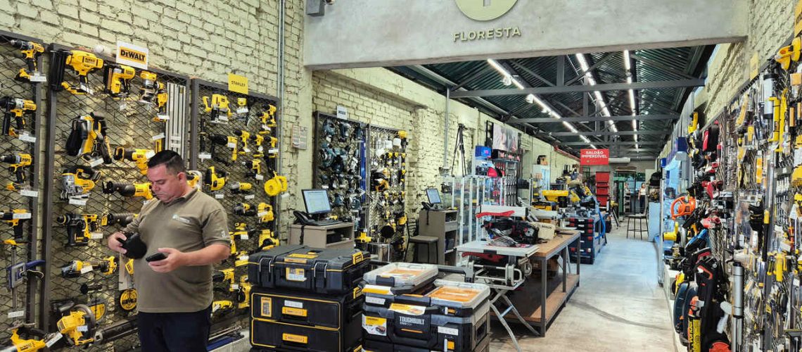Show Room Ferramentas Ferragens Floresta Pinheiros Rodolfo Ferrari Ferragens FLoresta Easy Resize com